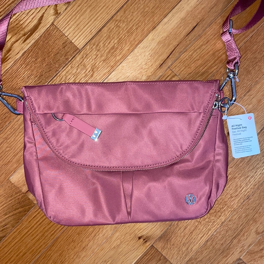 Pink lululemon bag